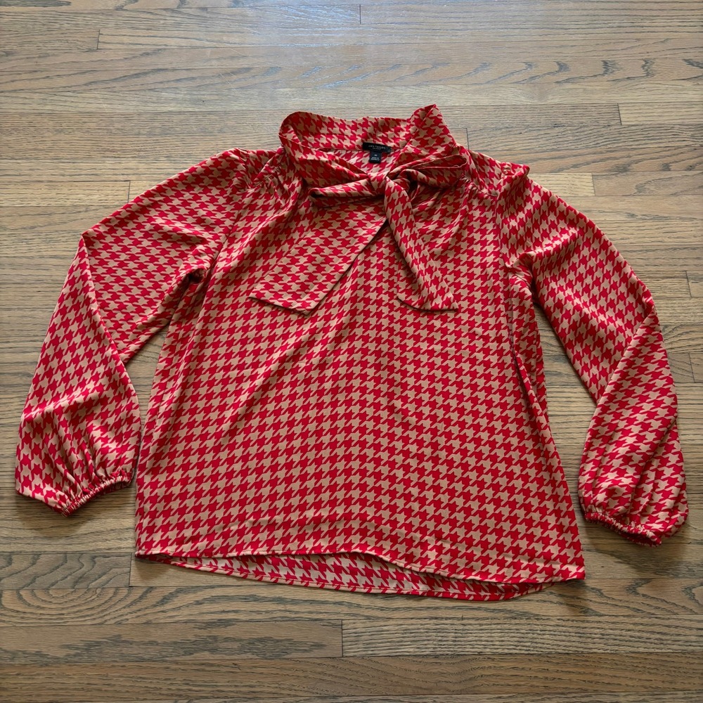 Ann Taylor Factory Red Tan Houndstooth Tie Neck Blouse XS Long Sleeve Top
